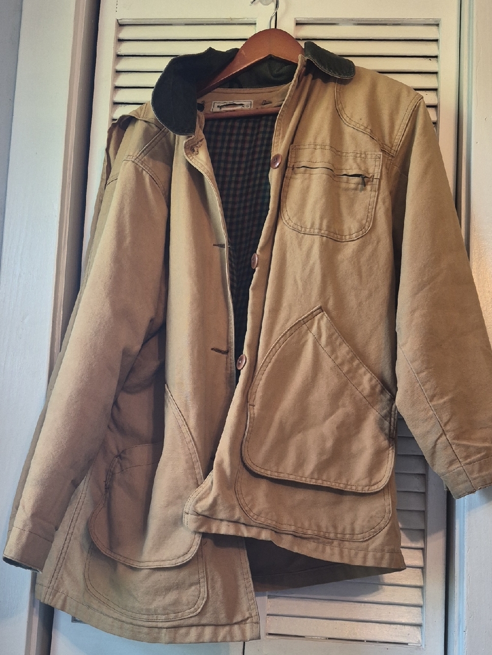 L.L. Bean Vintqge Tan Canvas Field Coat with Corduroy  Collar Vintage Chore Coat